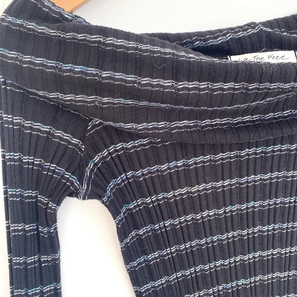 (A3) We the Free Cowl neck off shoulder Ribbed striped Longsleeve blouse, Sz M - Picture 2 of 9